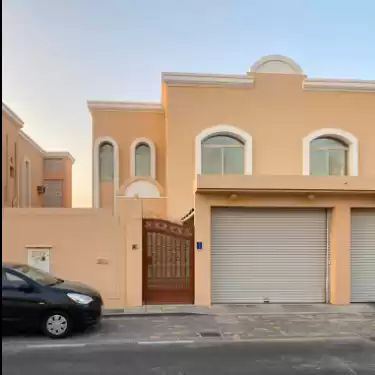 Коммерческий Готовая недвижимость Н/Ф Залы-выставочные залы  в аренду в Доха #7255 - 1  image 